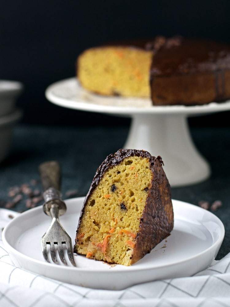Paleo Carrot Chocolate Cake | Anita Healthy