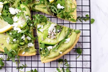 Pizza Veggie Caseira com Abacate