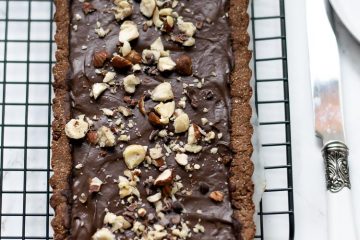 Tarte de chocolate e avelãs