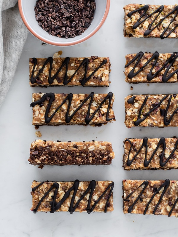 Barras de granola com chocolate