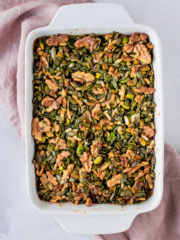 Papas de aveia no forno com frutos vermelhos