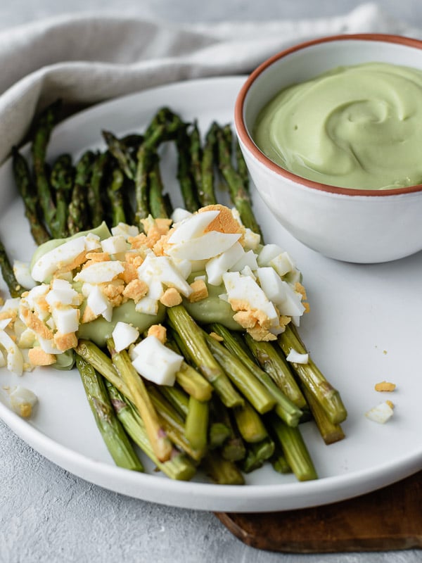 Maionese de abacate saudável vegan