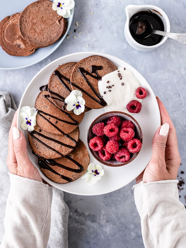 Panquecas de cacau e aveia