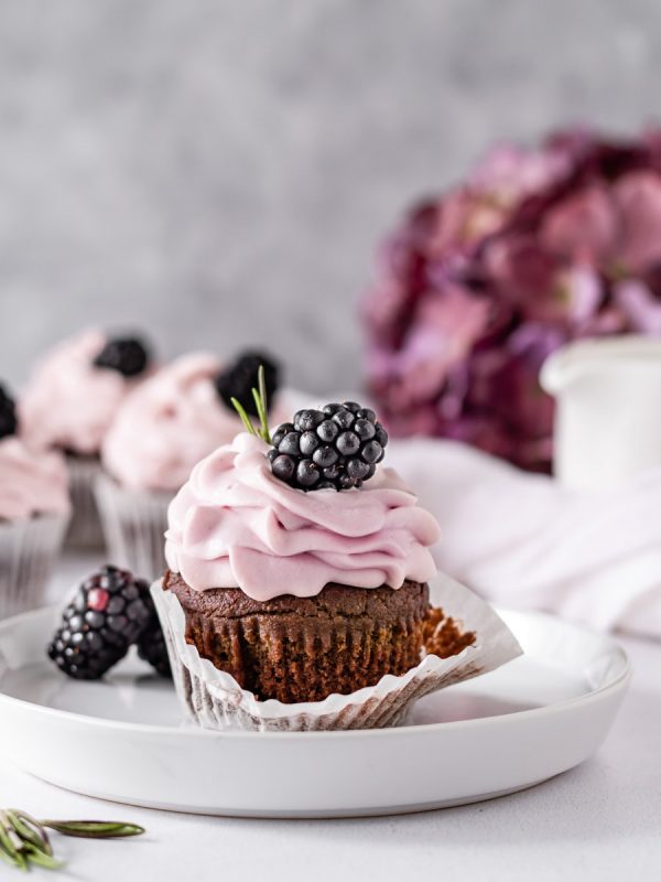 Muffins de banana e cacau vegan