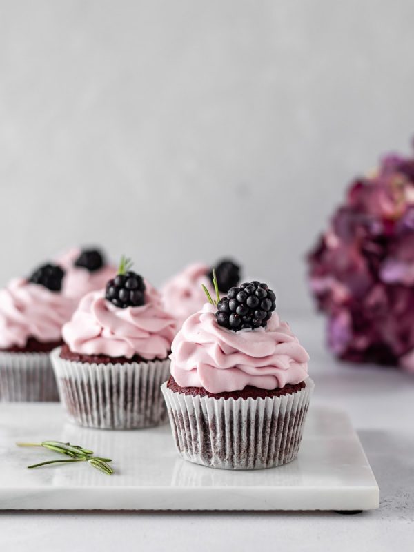 Muffins de banana e cacau vegan