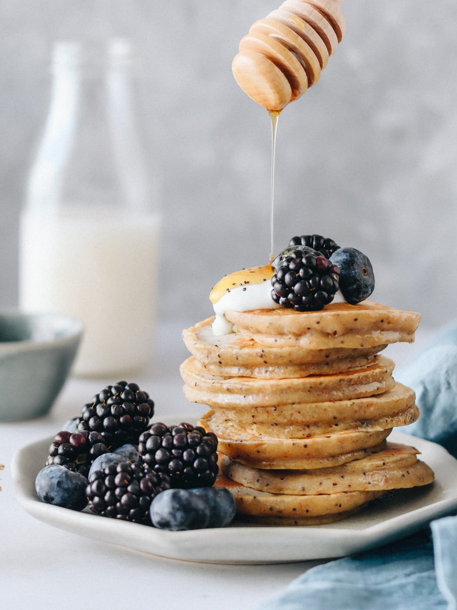 Panquecas de espelta e papoila
