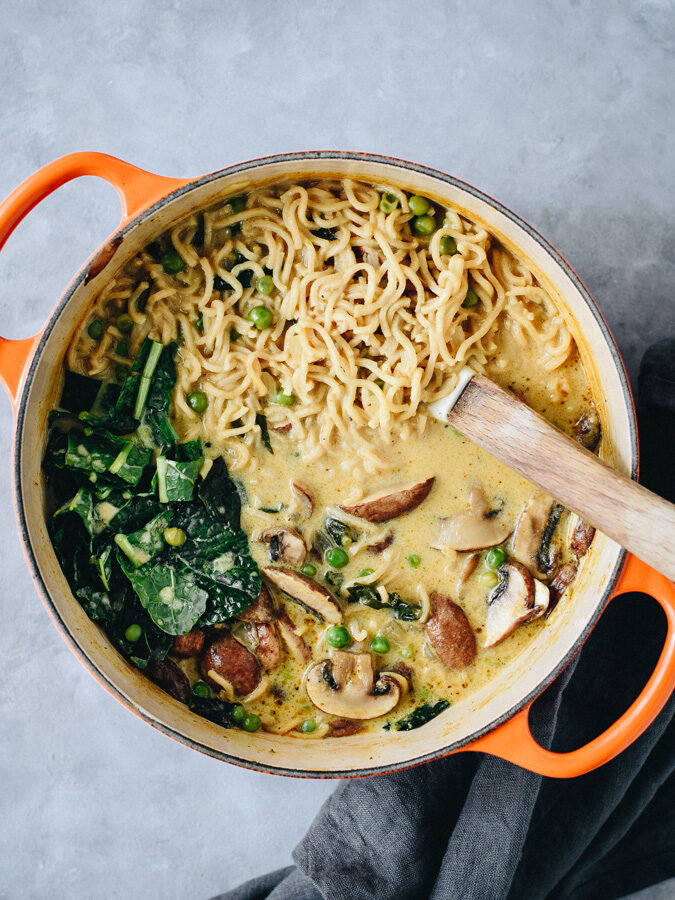 Ramen Vegetariano com caril