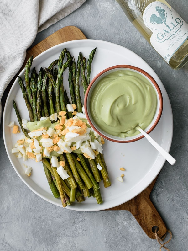 Maionese de abacate saudável vegan