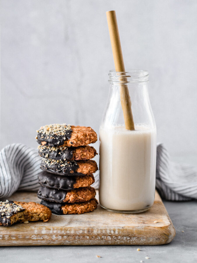 Bolachas de amendoa e laranja